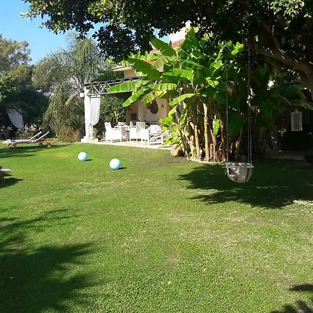 In Paradise Tatil Evi *