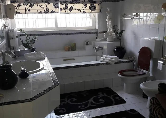 بيت للعطل In Paradise