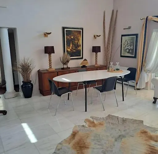 In Paradise Holiday home Ziparion